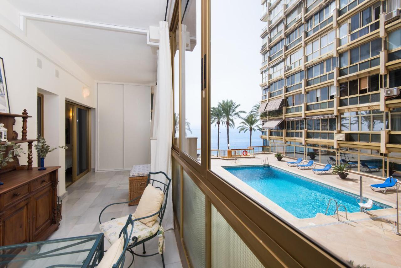 Rentandhomes Beachfront Marbella Center Exterior foto