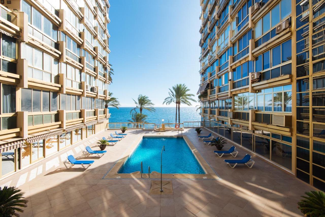 Rentandhomes Beachfront Marbella Center Exterior foto